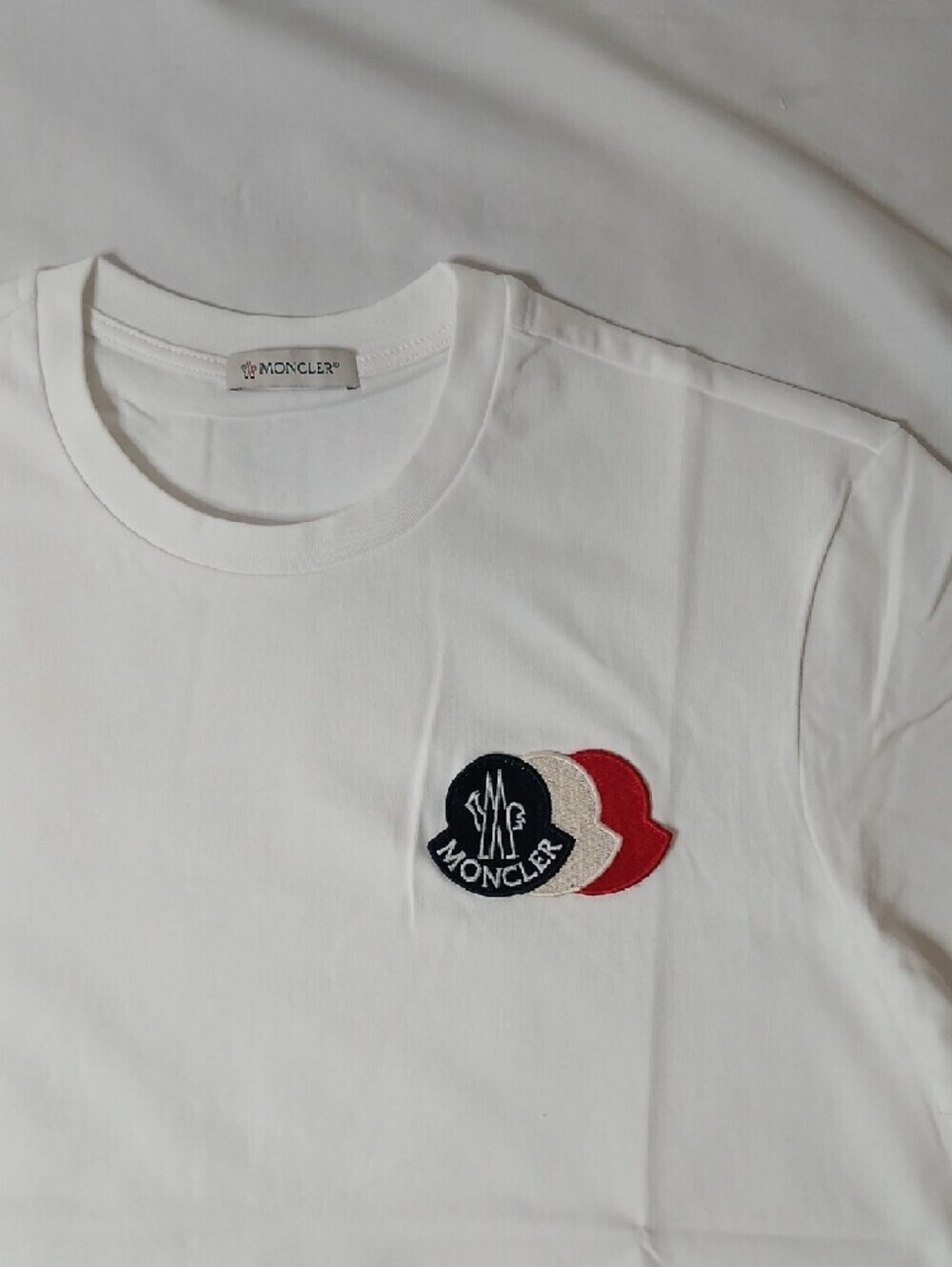 Moncler White Short-Sleeve T-Shirt with Red & Navy Logo - Picture 2 of 4
